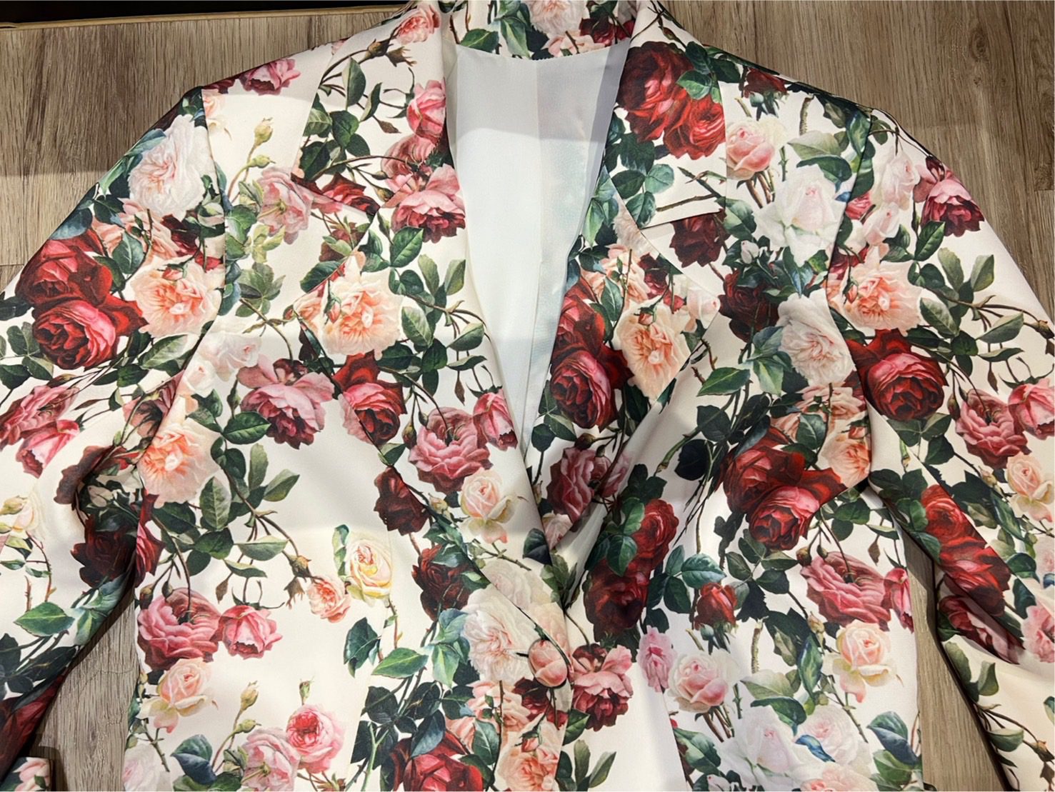 PRE ORDER ชุดสูทสั่งตัด งานพรีเมียม Style 2 (SUIT002) SET เสื้อสูท + กระโปรง - Image 5