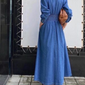 เดรสยีนส์ กระโปรงยาว หลังสม๊อค กระดุมช่วงเอว Free Size