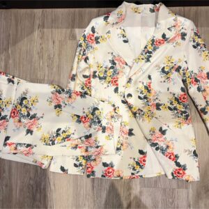 PRE ORDER ชุดสูทสั่งตัด งานพรีเมียม Style 3 (SUIT003) SET เสื้อสูท + กางเกง