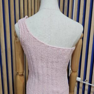 เสื้อปาดไหล่ไหมพรม สีชมพูอ่อน ผ้ายืด ทรง Off-Shoulder Size S/M