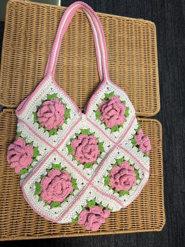 กระเป๋าถักเชือกฟอก ต่อดอกลายกุหลาบสีชมพู Handmade 100%by wideshop - Image 3